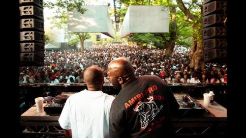Kabza De Small & Dj Maphorisa - Piano People (amapiano Mix)